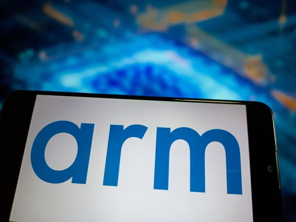 配资app下载 芯片设计巨头Arm申请上市，冲击2023年美股最大IPO